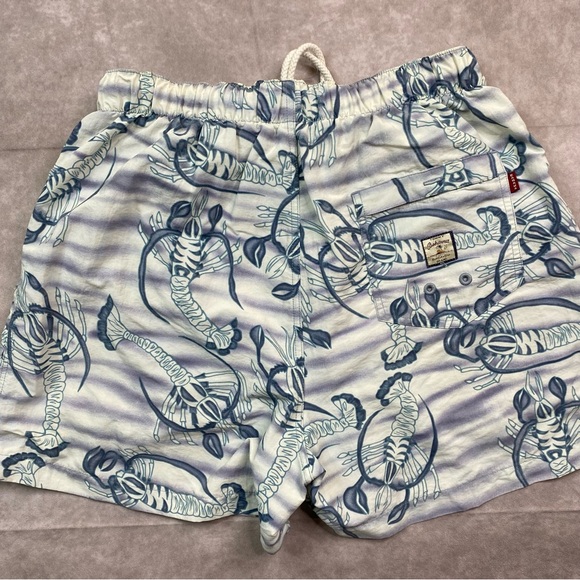 Tommy Bahama Swim Trunks Men's M Blue Relax Lobster All Over Print Beach Shorts - Picture 5 of 16